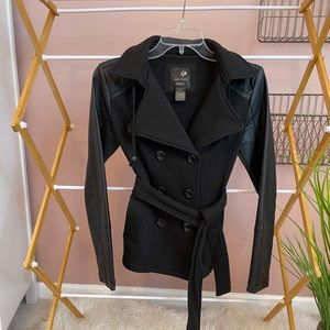 Full Tilt jacket leather sleeves